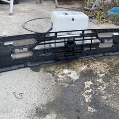 いすゞエルフメッキグリルの画像