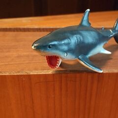 ☆サメフィギュアセット☆メガロドン  ジンベイザメの画像