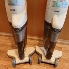 【ﾂｲﾝﾊﾞｰﾄﾞ】スティック型掃除機2台の画像