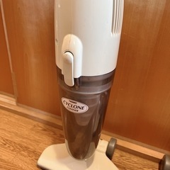 【ﾂｲﾝﾊﾞｰﾄﾞ】スティック型掃除機2台の画像