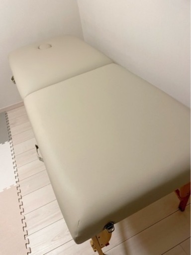 木製折りたたみマッサージベッド