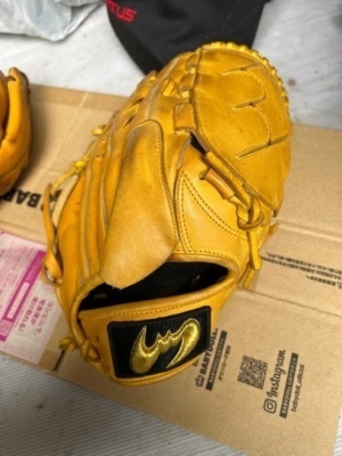 ジームス　ピッチャー用グローブ