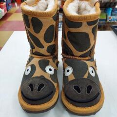 エミュー　ブーツの画像