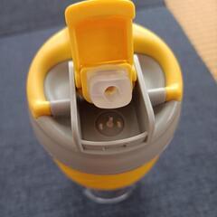 水筒　スポーツボトル　ストローボトル　新品未使用　   450ml  hawson 黄色 の画像