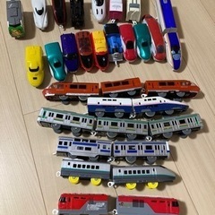 電車、新幹線等おもちゃ【受渡者決定】の画像