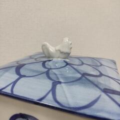 風見鶏の付いた家型の画像