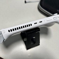 美品 AYANEO2 Ryzen 6800U 16gb 2tbの画像