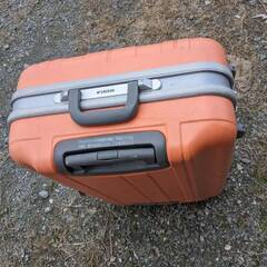 キャリーケースの画像