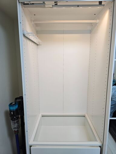 【IKEA・極上品】 高級ガラス扉仕様PAX/AULI・ワードローブ　LED付（システム収納クローゼット）＜10万円相当半額・保証付＞