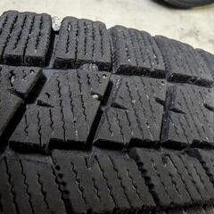 B.鉄ホイール付き165/70R14 VRXの画像