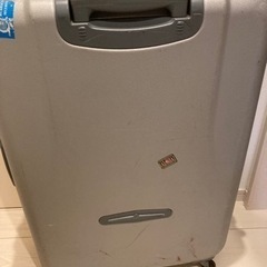 スーツケースの画像