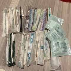 ホテルアメニティー歯ブラシ20本、おまけ付き