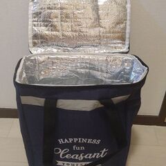 リュックになる大容量エコバッグ／ショルダー収納可の画像