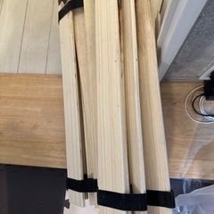 家具　セミダブルベッドの画像