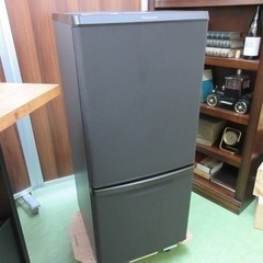 2021年製【Panasonic】冷蔵庫　NR-B14FW-T