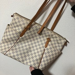 訳アリのため格安で　ルイヴィトン　トータリー　MM