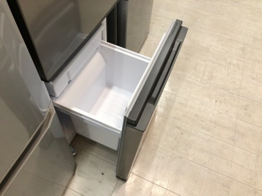 AQUA（アクア）2023年製 2ドア冷蔵庫 135L【トレファク堺福田店】