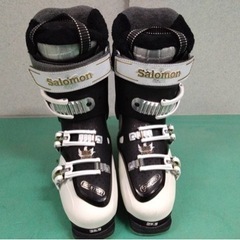 ○SALOMON スケルトン 24cm-24.5cm スキーブーツ (24.0cm