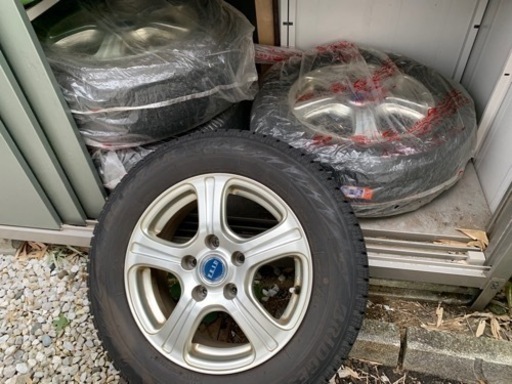 セレナ用　スタッドレス&アルミホイール　ブリヂストン ブリザックVRX2 195/65R15