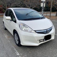 兵庫県発　ホンダ　フィット　ハイブリッド　車検付