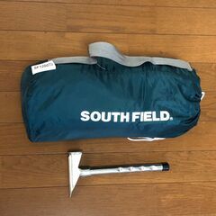 一人用テントとハンマー SOUTH FIELD SF1200TD