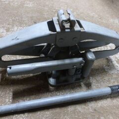KYB　カヤバ　シザーズジャッキ　動作OK