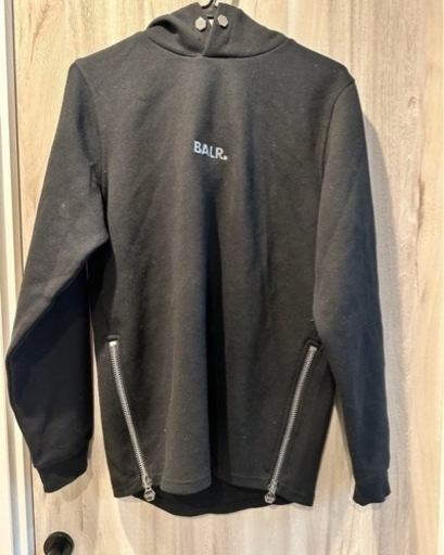 値下げしました！早い者勝ち！BALR パーカーとスウェットのセットアップ