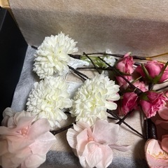 髪飾り　成人式　卒業式の画像