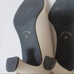 綺麗です❗TRUSSARDIパンプスの画像