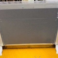 遠赤外線パネルヒーター薄型コンパクト