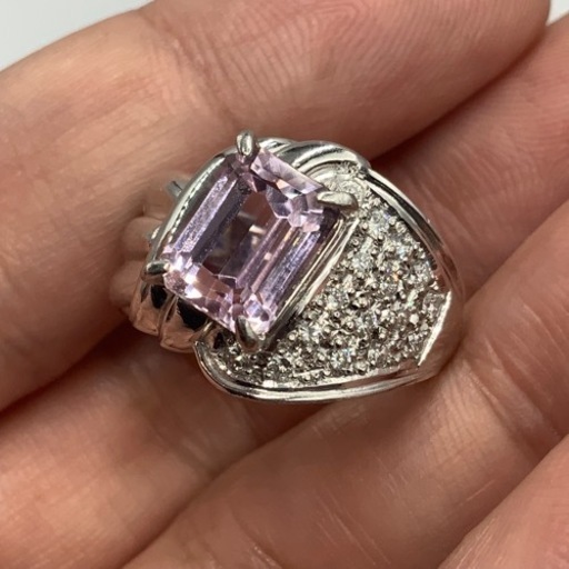 pt900 クンツァイトリング　ダイヤモンドリング　3.321ct D0.289ct 12.1g