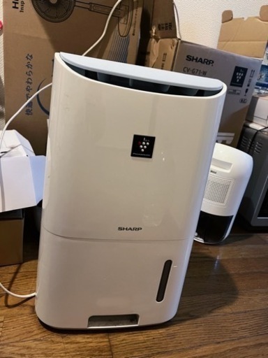 シャープSHAPP 衣類乾燥除湿機CV-H71-W