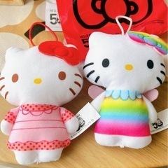 Mc Donald’s x Hello Kitty コラボおもちゃ２個
