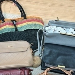 バッグ　1つ500円