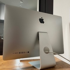iMac (Retina 5K, 27-inch, 2017) 中古の画像