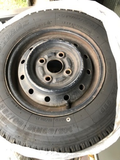 145/80R12スタッドレスタイヤ TOYO DELVEX 935 22年製