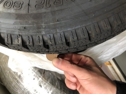145/80R12スタッドレスタイヤ TOYO DELVEX 935 22年製