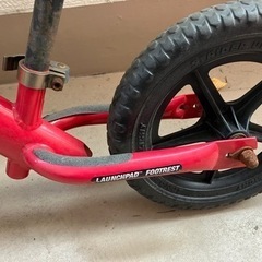 【価格相談可】子供用　ストライダー　赤（電子決済）の画像