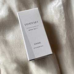 ソワーニュ　ホワイトシフト　メラノクリスタルuv e 日中美白美容液