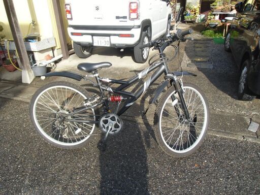 マウンテンバイク18段 １２月31日までﾄﾞｰﾝと値引きいたします。