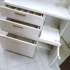 Mina　ニトリ　キッチンボード　食器棚 ニトリ キッチンボード 幅100×奥行43×高さ191cm ソレル ホワイト