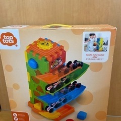 1歳〜　転がすおもちゃ