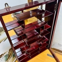 お取引中　中国の伝統工芸家具　飾り棚　の画像