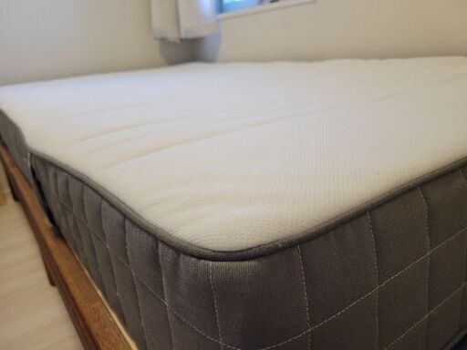 IKEA セミダブルマットレス　固め