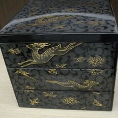 重箱３段 おせち料理 6,5巽三段重 黒内黒鳥と鹿 お重箱  苫小牧西店の画像