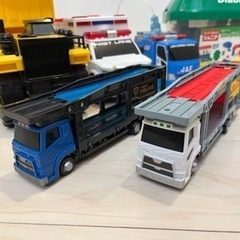 限定あり‼️ トミカ　乗り物　ダイヤブロック他