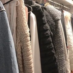 コートやブルゾンなどの画像