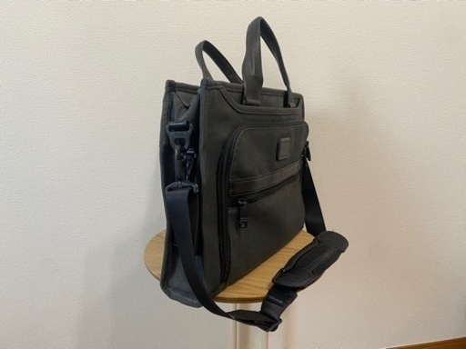 TUMI ビジネスバッグ