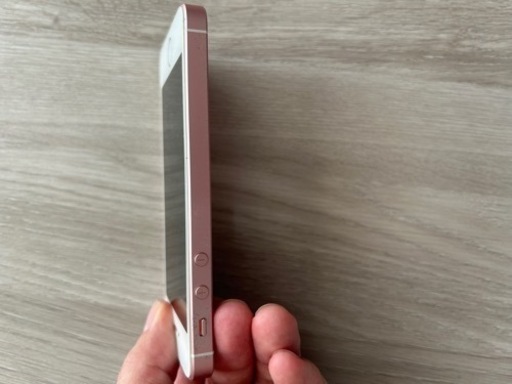 iPhoneSE ローズゴールド 64GB 第1世代