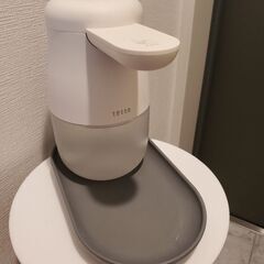 自動消毒液、アクリルスリムスタンドの画像